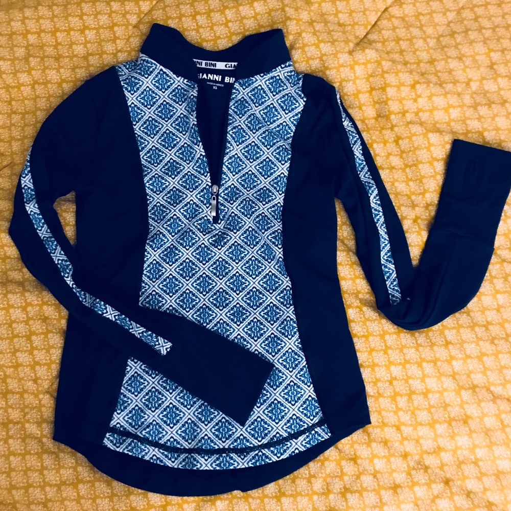 Chic and feminine work out top